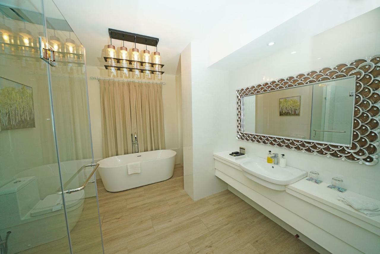 Hotel Carlito Tagaytay Tagaytay City Zewnętrze zdjęcie